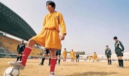 足球视频最新爆料,足球巨星转会内幕，最新视频爆料揭秘真相